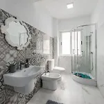Bllok Moni Resilience 2bedr Terrace Appartement *