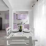 Bllok Moni Resilience 2bedr Terrace Appartement Tirana