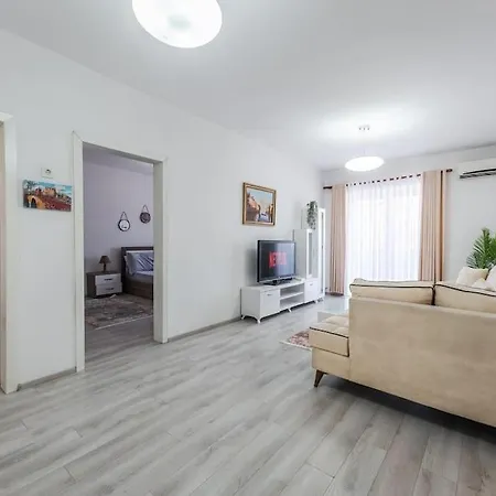 Bllok Moni Resilience 2bedr Terrace טיראנה