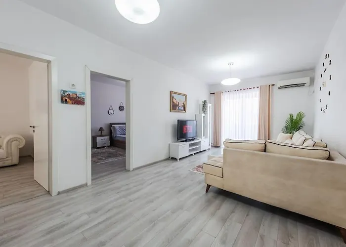 Bllok Moni Resilience 2bedr Terrace Тирана