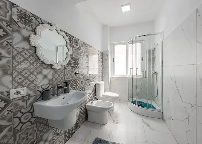 Bllok Moni Resilience 2bedr Terrace Appartamento *