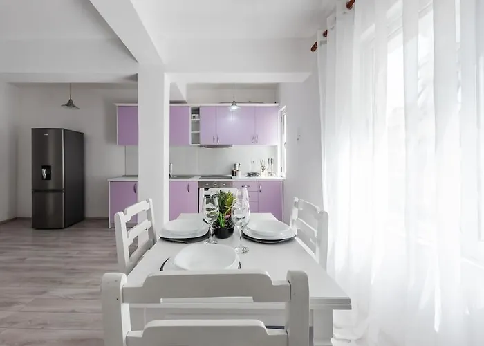 Bllok Moni Resilience 2bedr Terrace Appartamento Tirana